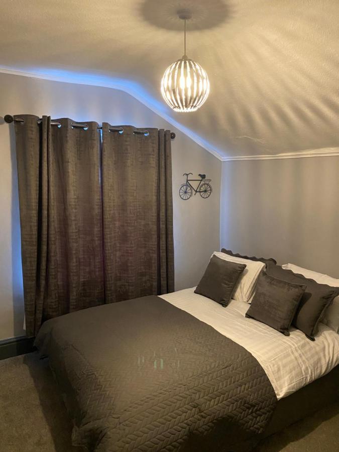 Ideal Abode Leonard Τσέστερ Εξωτερικό φωτογραφία